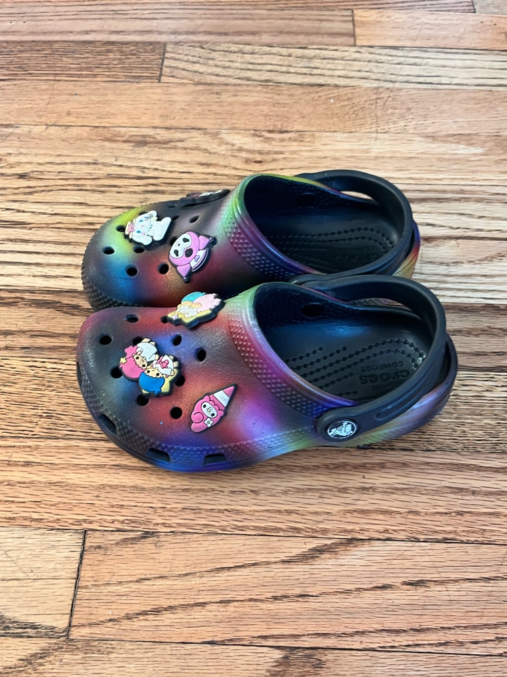 CROCS Kids Rainbow Fade Clogs with Black Trim Sanrio Charms Sz 11